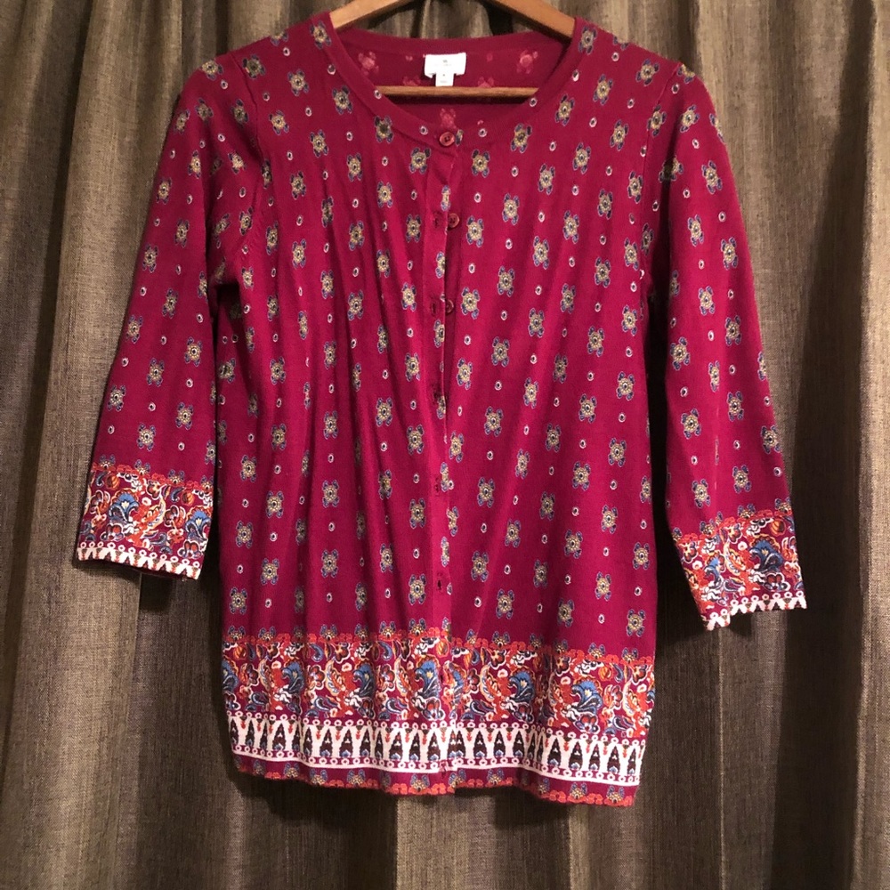 💙 Dressbarn Button up 3/4 Sleeve Cardigan Sweater  - Burgundy Paisley - Small💙